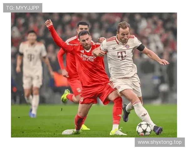 凯恩双响助拜仁逆转 法兰克福基米希失误致命